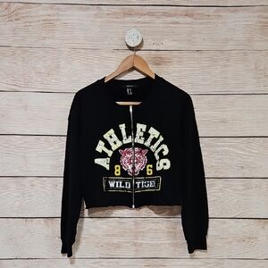 💟 Forever 21 Black Cropped Zip-Up Sweatshirt Large